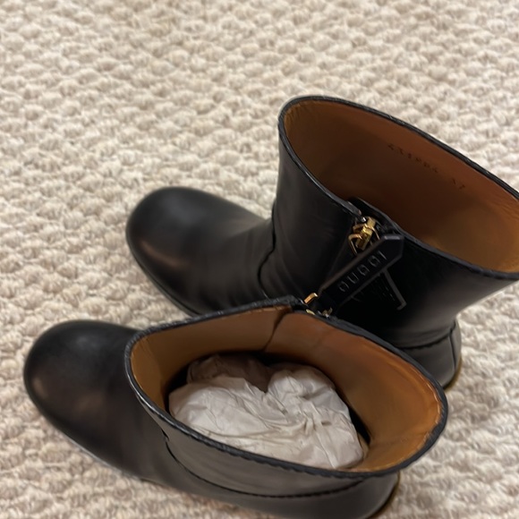 Gucci boots black color with golden heels. - Picture 3 of 6